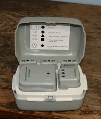 Vintage Samsonite Worldwide Converter/Adapter Kit Five Plugs Hard Case 1600 watt