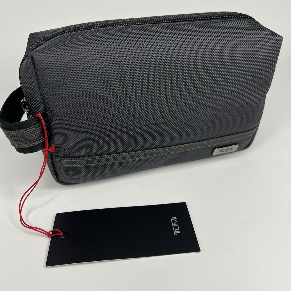 TUMI Travel Kit Medium Accessory Pouch Seal Grey