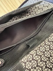 fossil black leather travel multi passport zip around case (See Pics For Details