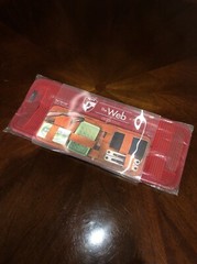 Heys The Web Visor ‘Organizational Pad for the Car’ – Red