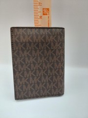 MICHAEL KORS Jet Set Travel Passport Case Medium Wallet BROWN