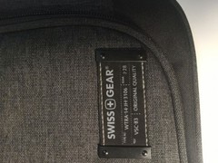 Swiss Gear Hanging Toiletry Zip Up Travel Bag Gray Compartments Handle Hook