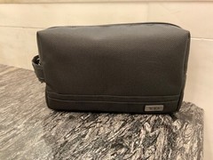 NEW – TUMI Ballistic Nylon Zippered Medium Kit – Pouch – Cosmetic Bag ALL BLACK