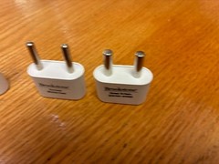Brookstone Dual Converter Adapter Plug Set 131433, Not Recently Tested [READ]