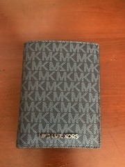 Michael Kors Jet Set Travel Medium Passport Case – Admiral