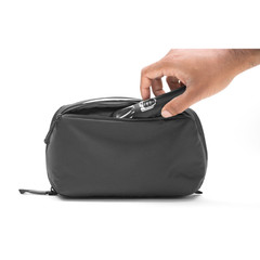 Peak Design Wash Pouch, Black Travel Toiletry Bag Hanging Dopp Kit Organizer