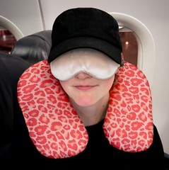 Personalised Leopard Print – Pink – Travel Neck Pillow for airplanes