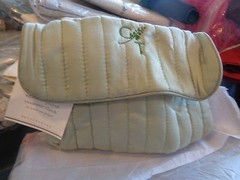 Pottery Barn channel quilted cosmetic clutch monogrammed «GT» green New