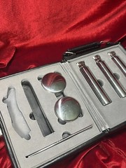 Geoffrey Beene Travel Mini Bar 2 Cups 3 Flasks Funnel Case Lock And Key Read