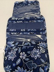 NWT Vera Bradley Medium Travel Organizer Tropics Tapestry Print Navy Blue