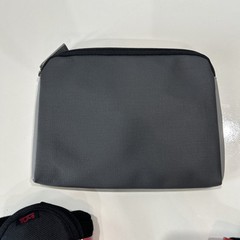 Tumi For Delta Small Gray Amenity Kit Travel Toiletry Bag Socks Eye Masks