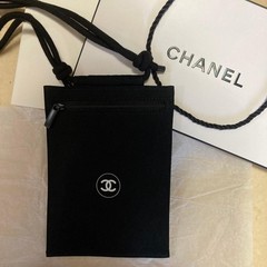 CHANEL BEAUTÉ Black Passport Case Nylon Unused New Novelty Limited Edition Rare