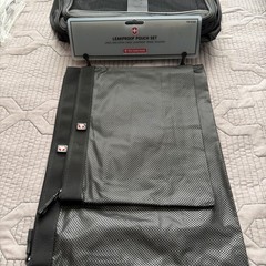 VICTORINOX LEAKPROOF POUCH SET & POP-UP PACKING CUBES MEDIUM AND LARGE