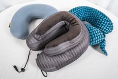 Memory Foam Travel Pillow –Neck Pillow, Ideal for Airplane Travel 3pcs