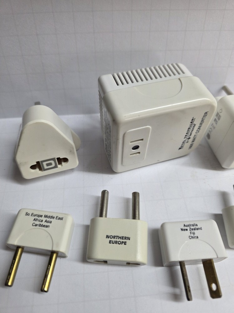 Electrical Plug adapter Converters for the world. Lot of 14 adapters