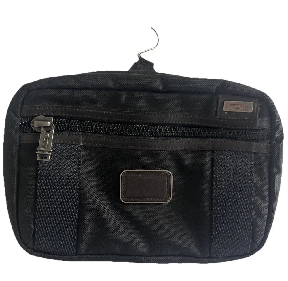 Tumi 222391HK2 Alpha Bravo Riley Black Travel Toiletry Kit Hanging Pouch READ