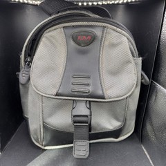 Tumi T2 Toiletry Accessory Bag Black/gray