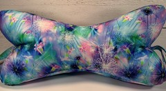3 Sided Dog Bone Shaped Neck Pillow, Lower Back Support Dandelion
