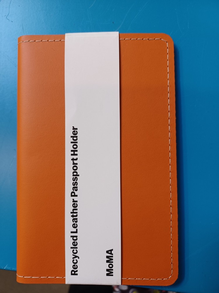 MoMA passport holder case orange Museum Modern design exclusive Recycled leather