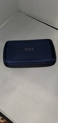 TUMI for Delta Hard Case Shell Toiletry Cosmetic Travel Kit Blue Case Only 7.5×4