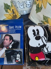 Vintage Disney Mickey Mouse World Inflatable Travel Pillow Black NEW RARE COMFY