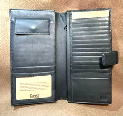 Dakota Passport Wallet Organizer Black Leather Travel 9″×4.75″ Folding Snap