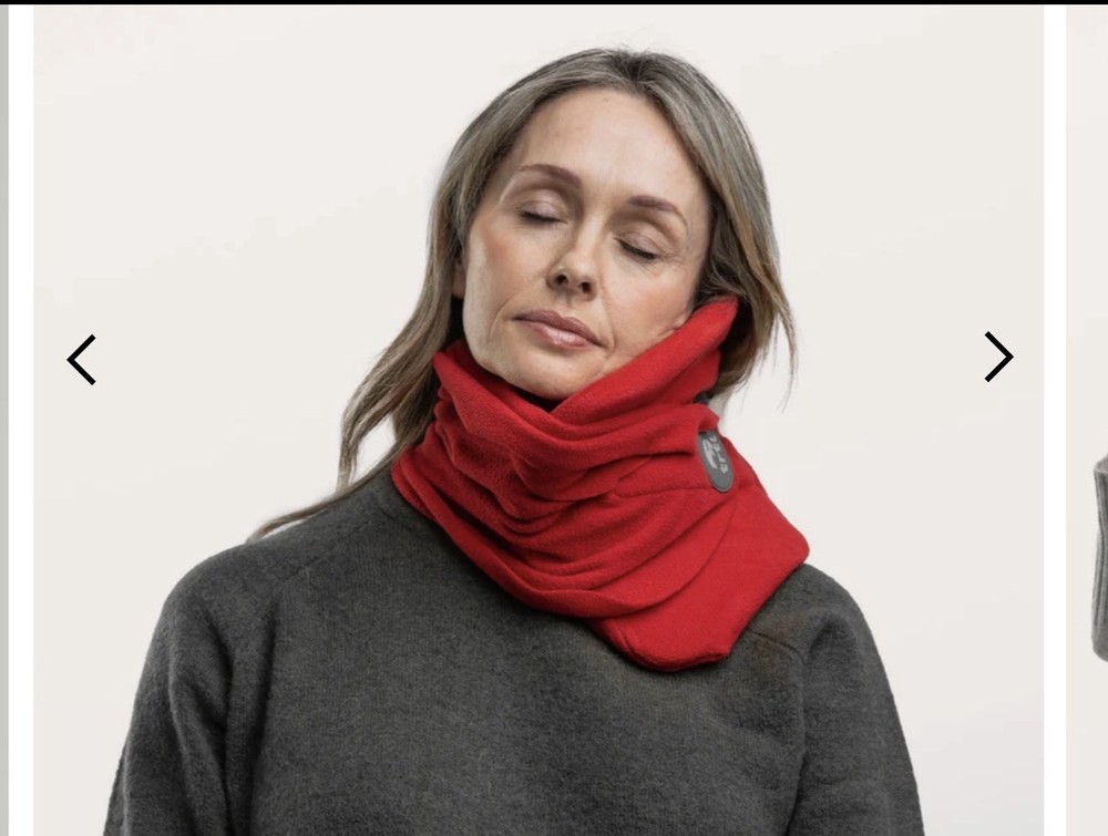 Trtl Super Soft Travel Neck Support Pillow – RED