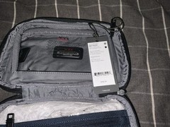 Tumi Alpha Split Travel Kit Black Leather Dopp Kit Toiletry Bag Travel Organizer
