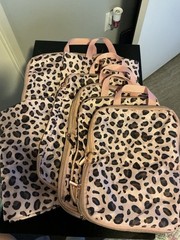 compression cubes for travel