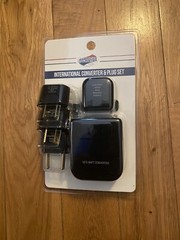 American Tourister International Converter & Plug Set