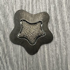 Silver Tone Star Flower Clip-On Pendant Enhancer Scarf Slide Fashion Jewelry