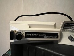 PROCTOR SILEX – CLOTHES STEAMER Portable. Hamilton Beach Model 10083.120/240 V