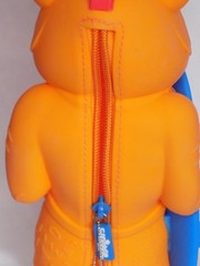 SMIGGLE Surfer Dude 10″ Waterproof Valuables Keeper w/ Zipper Closure