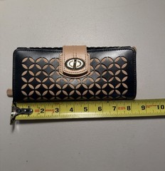 Wolf Jewelry Women’s travel case Black Tan Chloe Style