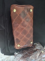 Aaron Leather Goods 10″ Quilted Full Grain Leather Toiletry Bag Dark Brown New
