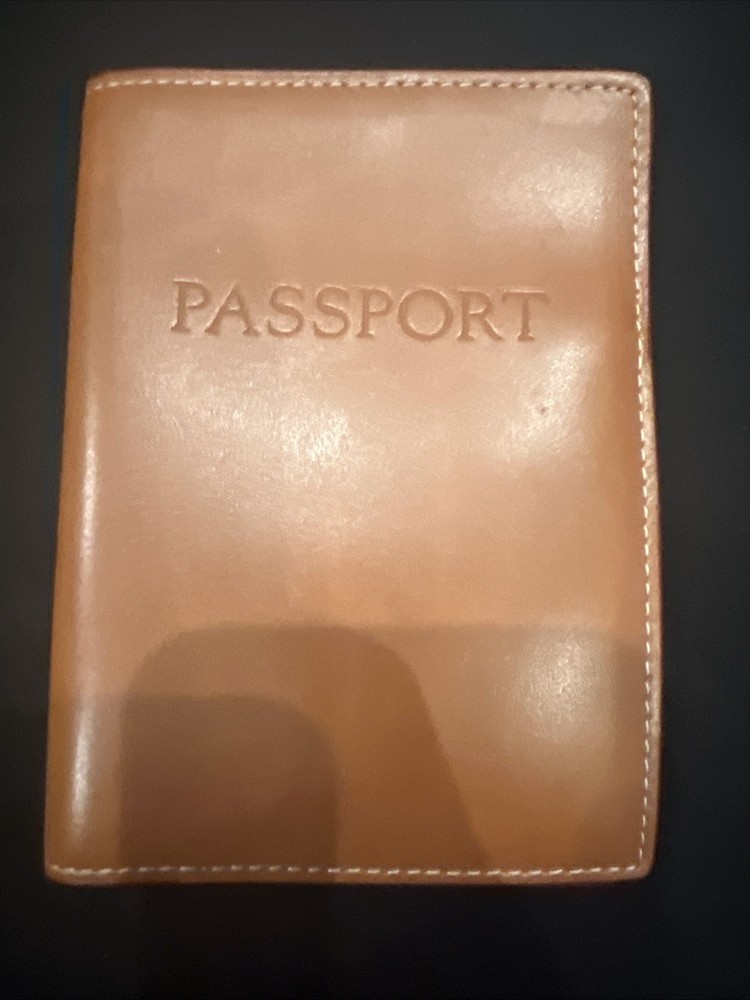 Fine Leather Lodis Passport Holder Tan Exterior Red Interior NWT Retail $32