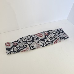 Bandi Sleek Pocketed Belt Paisley Running Walking Travel Lightweight EUC- E1