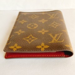 Louis Vuitton M60180 Monogram Couverture Passport Cover Authentic Brown Mint