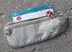 Eagle Creek Money Belt RFID Blocker Tan Brown Passport Travel Moisture Wicking