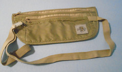 Eagle Creek Travel Gear Khaki Adjustable Belt Fanny Pack – 2 Zipper Pouches