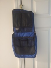 LL Bean Travel Toiletry Personal Bag Organizer Hanging Blue Nylon Zipper Pockets