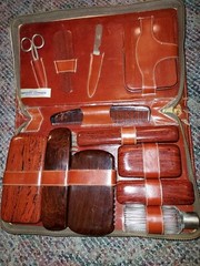 Vintage Unused Top Grain Cowhide Leather Men’s Leather Travel Kit * Nice One!