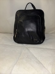 Pelle Studio Wilson’s Leather Credit Card Card Holder & Organizer Bag