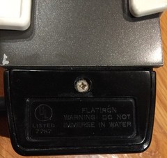 JC PENNEY Steam Travel Iron Dual Voltage/Steam Vent/Non-Stick #1009 Tested.