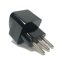 Seven Star Universal Travel Plug Adapters For All Countries 1 Pack, Black