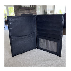 Fossil Black Leather Wallet Organizer with Clear Window & Multiple Card Slots