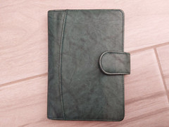 Dark Green Leather Snap Tab Passport Case. Size 6.5×4.5