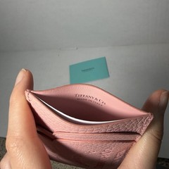 Tiffany & Co Return to Tiffany Crystal Pink Leather Card Holder Case w Care Card