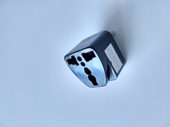 Italy, Chile, Uruguay – Type L Plug Adapter