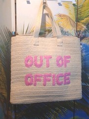 BTB Los Angeles “Out Of Office” Lined Beach Bag Vacation Resort Cruise Travel